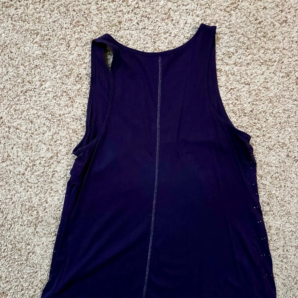 Express Tank Top - Picture 2 of 3